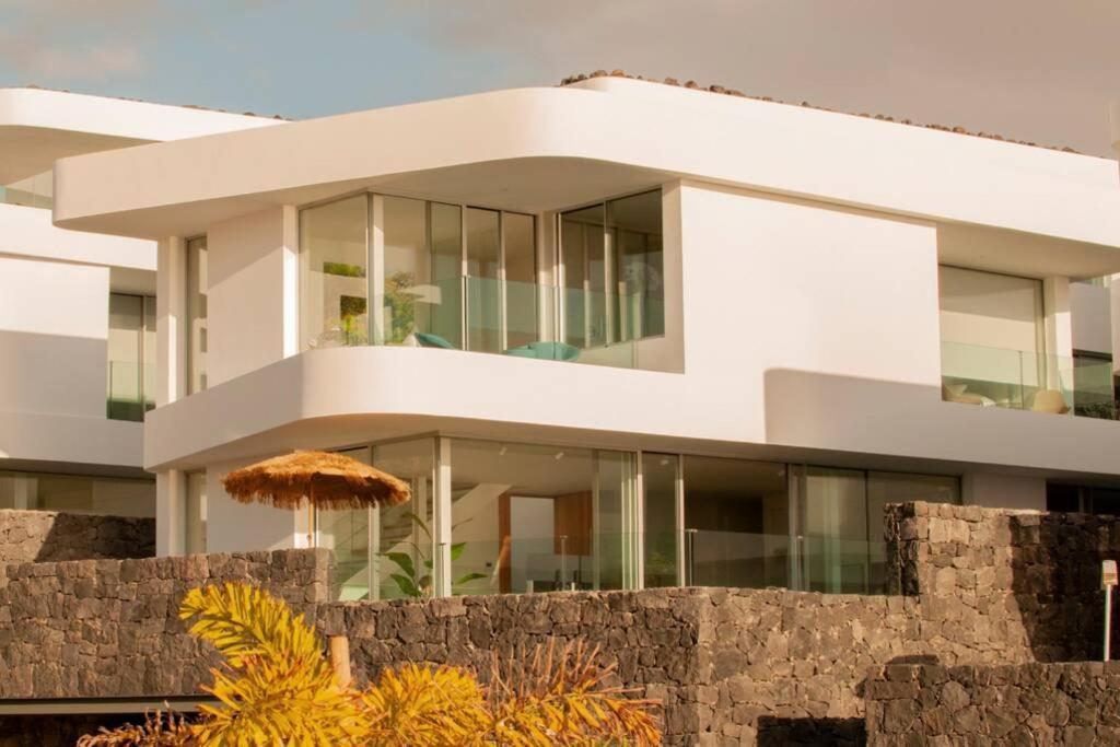 Luxury Villa - New Building With Panoramic Sea View Адехе Екстер'єр фото